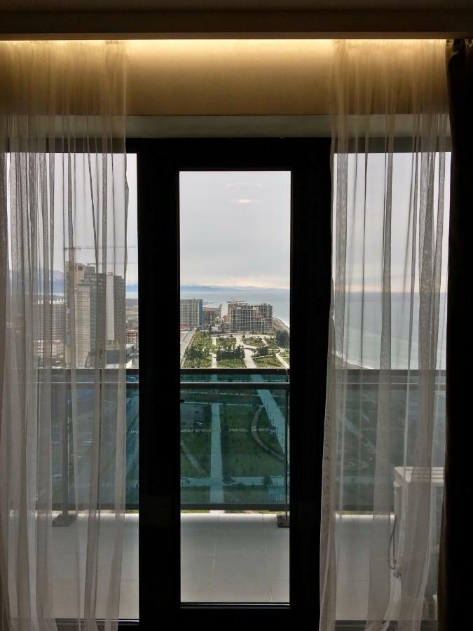 Coast Batumi Apart Hotel エクステリア 写真