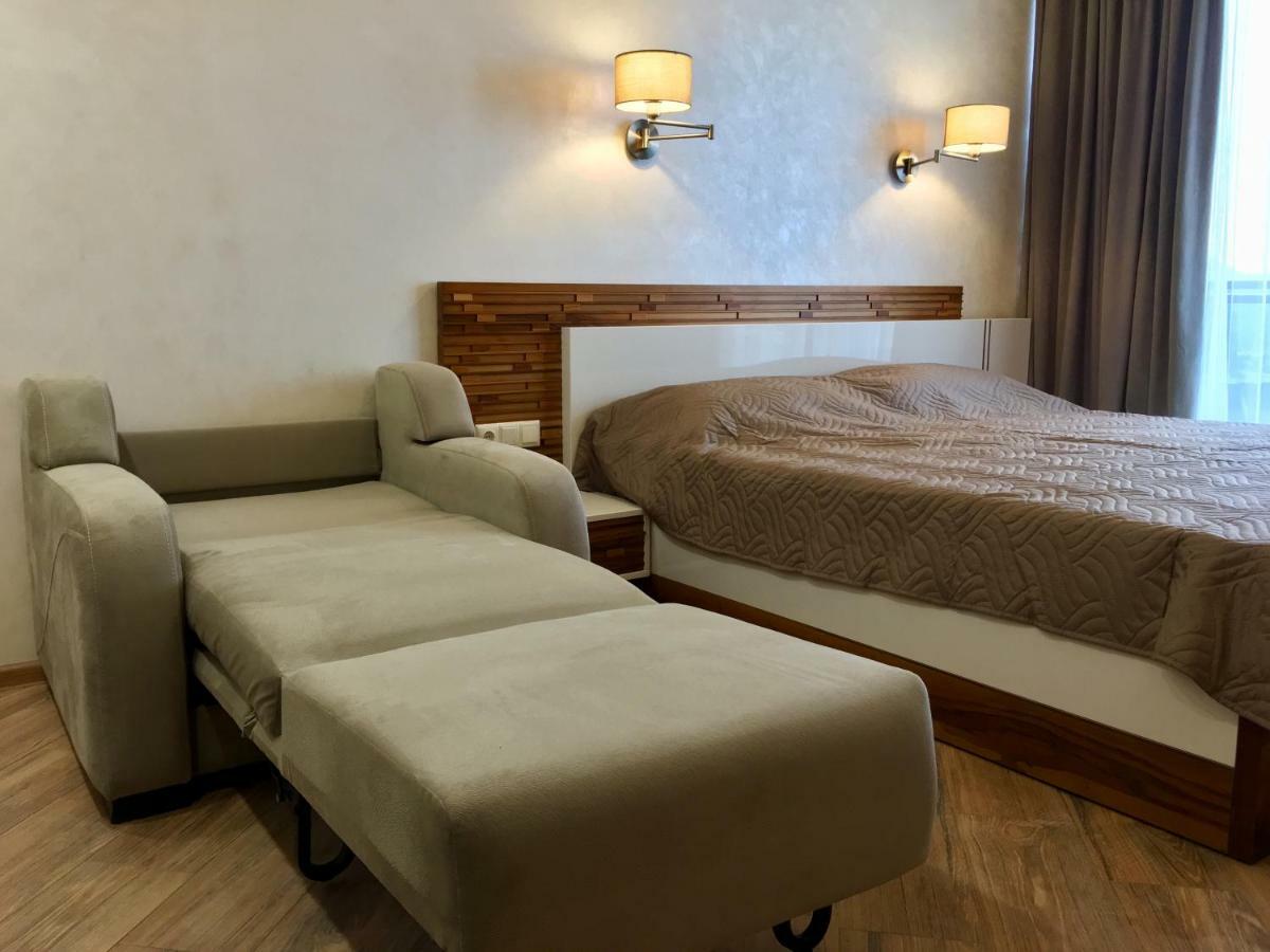 Coast Batumi Apart Hotel エクステリア 写真